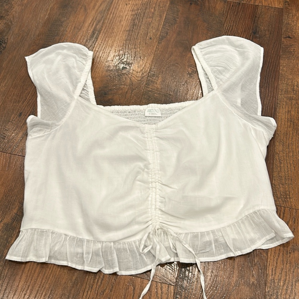 Abound Crop Top